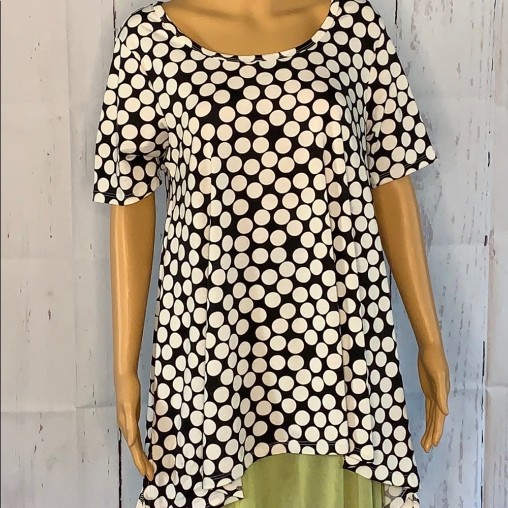 LuLaRoe Perfect T Medium
